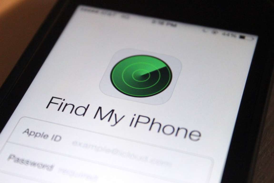कैसे अपने खोए iPhone को ढूंढें और उसका डाटा डिलीट करें 